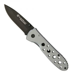 Smith & Wesson Extreme Ops Linerlock Folding Knife - SWA13CP